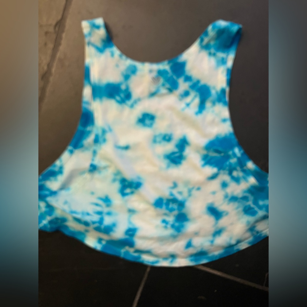 Forever 21 Women’s Size Medium Turquoise Activewear Crop Top - Picture 2 of 2